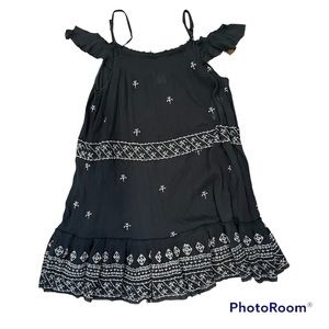 Free people casual lightweight black stitch off the shoulder dress size Large